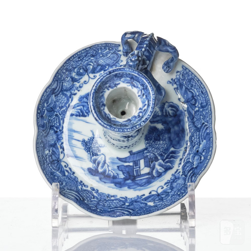 A blue and white candle stick, - 图5